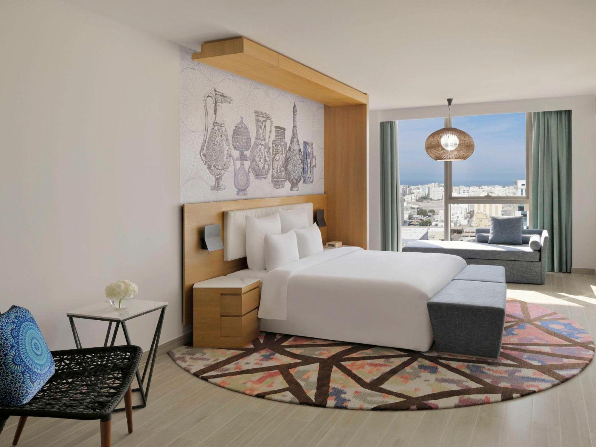 Moevenpick Hotel & Apartments Ghala Маскат Екстериор снимка Deluxe room